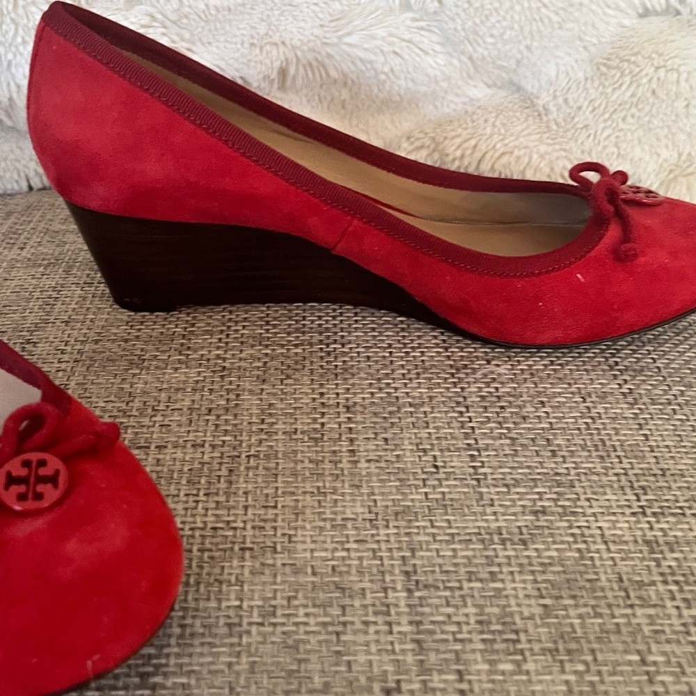 Tory Burch Red Suede Wedge Shoes with Bow